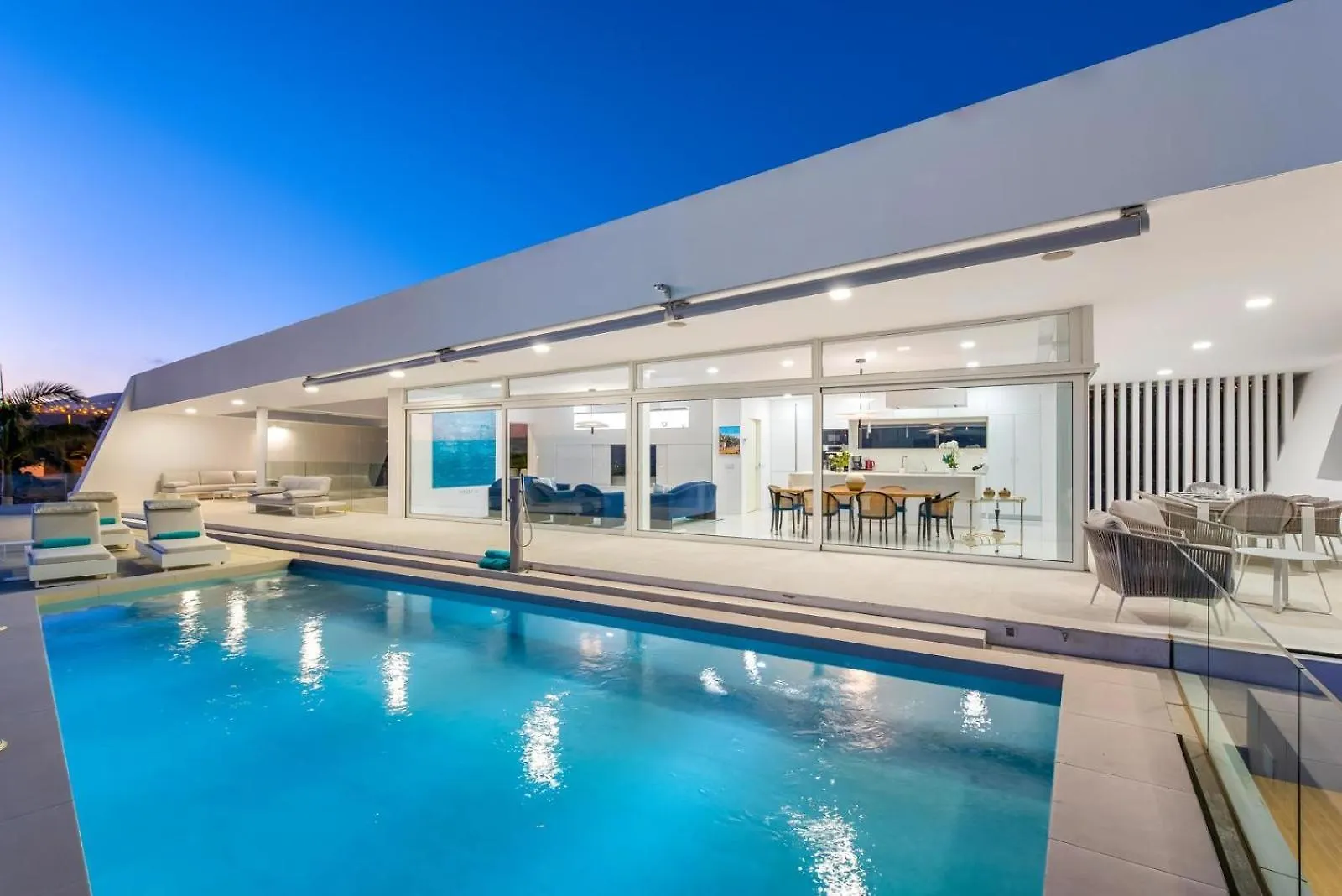 Luxliving Tenerife Villa Las Serenas 아데제 0*,  스페인